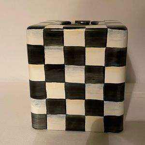 Mackenzie-Childs square tissue box-Excellent pre-owned condition. Never …
